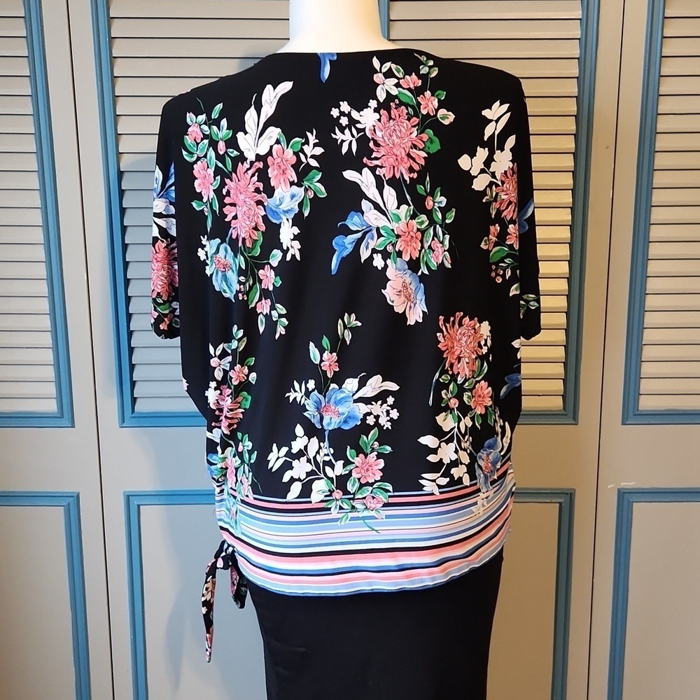 Rafaella Floral Print Top with Side Tie - Picture 7 of 11